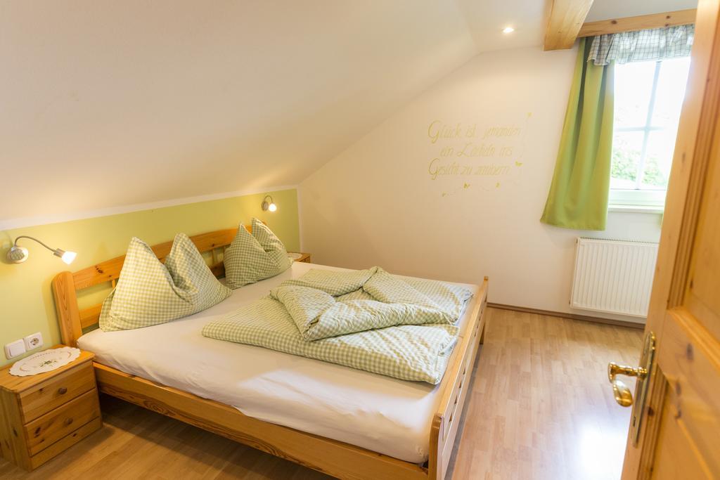 Biohof Ebenbauer Hotell Waidhofen an der Ybbs Exteriör bild